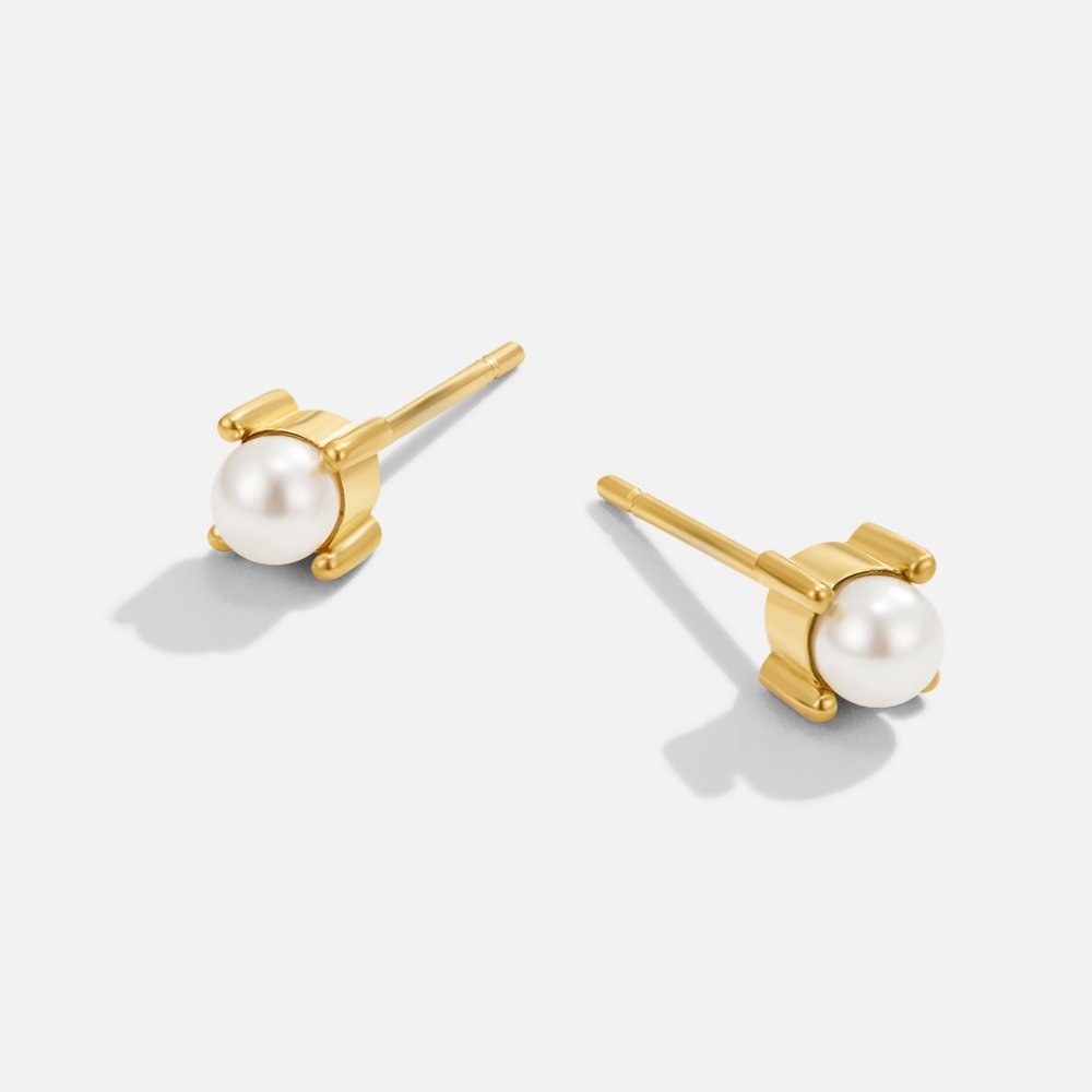sofia-pearl-stud-earrings-407639_f793c9af-914f-4fe5-b408-cb2966d8cb5a.jpg